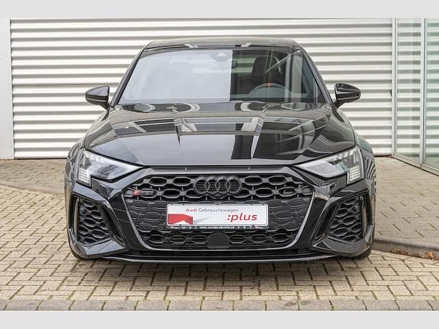 Gebraucht Audi RS3 Ambiente 400 PS (294 kW) 2022 Schwarz Limousine