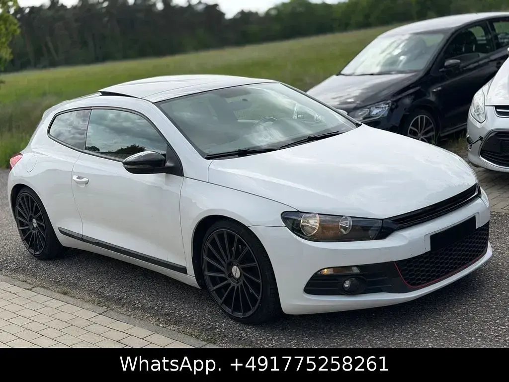 Gebraucht VW Scirocco 140 PS (102 kW) 2009 Weiß Coupé