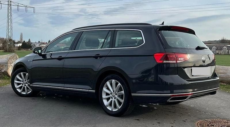 Gebraucht VW Passat GTE 218 PS (160 kW) 2021 Grau Kombi