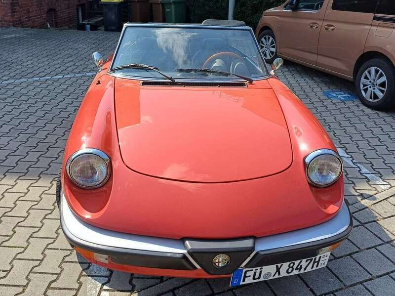 Gebraucht 1984 Alfa Romeo Spider Cabrio | 9.500 € - Bild 1/4