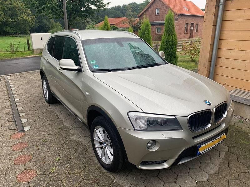 Silber Gebraucht 2011 BMW X3 SUV | 5.500 € (Guter Preis) - Bild 1/4