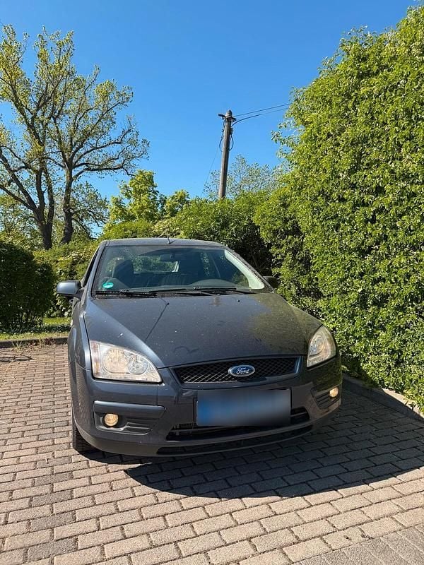Second-hand Ford Focus 126 CP (92 kW) 2007 Gri Coupe