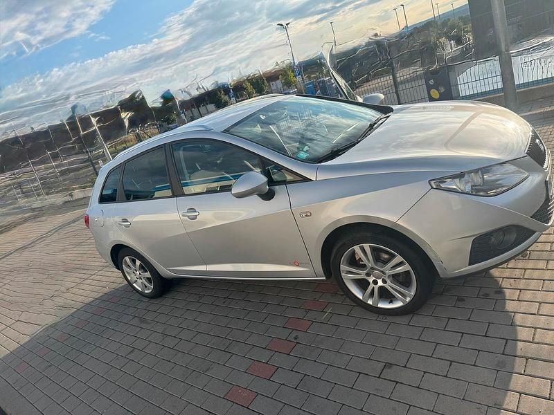 Gebraucht Seat Ibiza ST 75 PS (55 kW) 2012 Grau Kombi