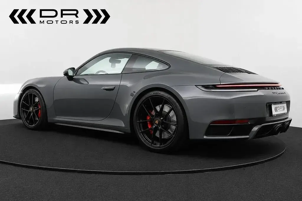 Neu Porsche 992 541 PS (397 kW) 2025 Grau