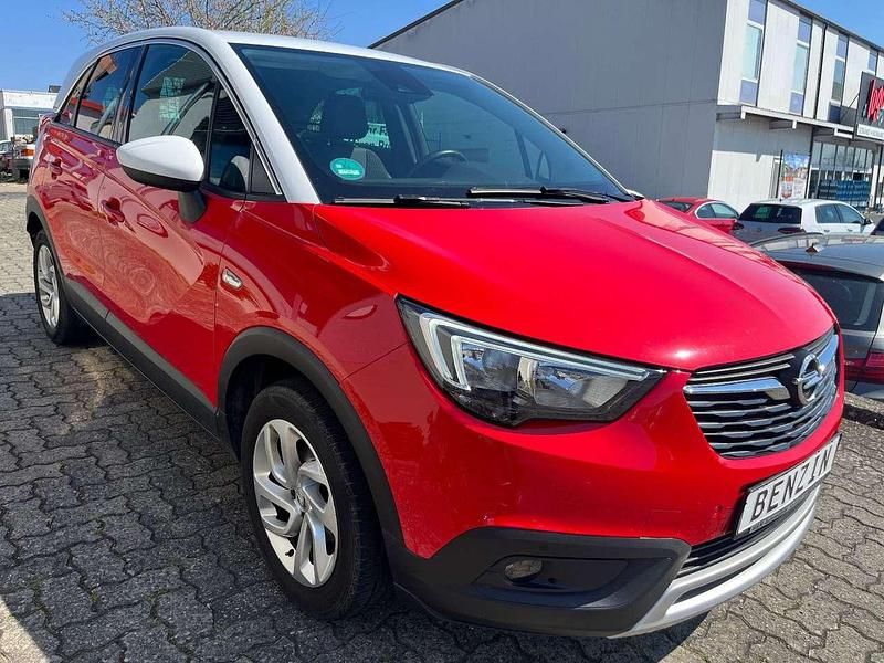 Gebraucht Opel Crossland X 82 PS (60 kW) 2018 Lava rot SUV