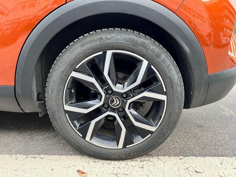 Gebraucht Citroën e-C4 100 kW (136 PS) 2021 Orange Limousine