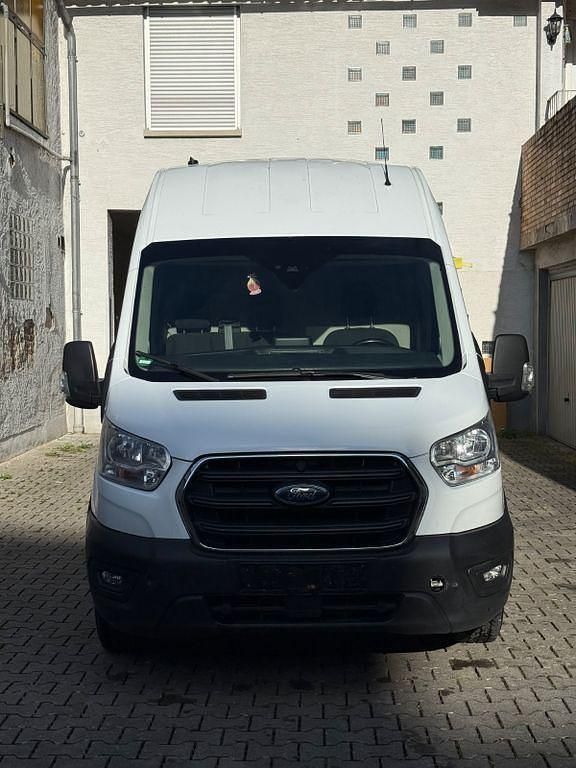 Weiß Gebraucht 2020 Ford Transit | 12.000 € - Bild 1/4