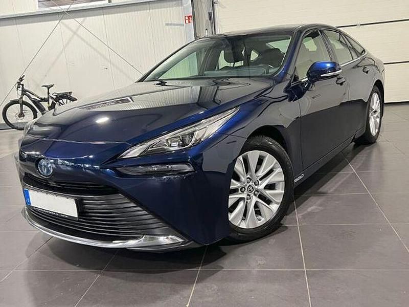 Blau Gebraucht 2021 Toyota Mirai Limousine | 12.995 € (Fairer Preis) - Bild 1/4