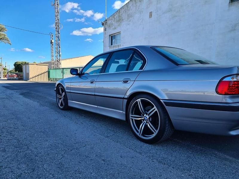 Gebraucht BMW 750 326 PS (239 kW) 1999 Limousine