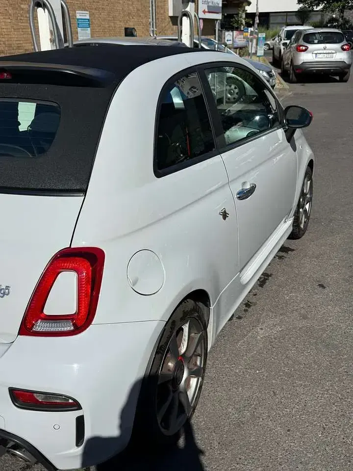 Gebraucht Fiat 500 Abarth 165 PS (121 kW) 2023 Grau Limousine