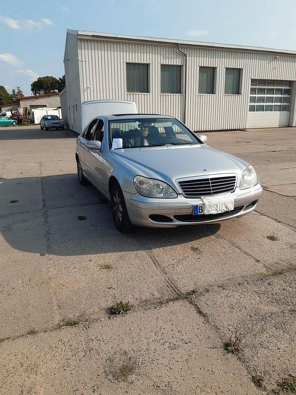 Silber Gebraucht 2005 Mercedes S320 Limousine | 3.350 € (Superpreis) - Bild 1/4