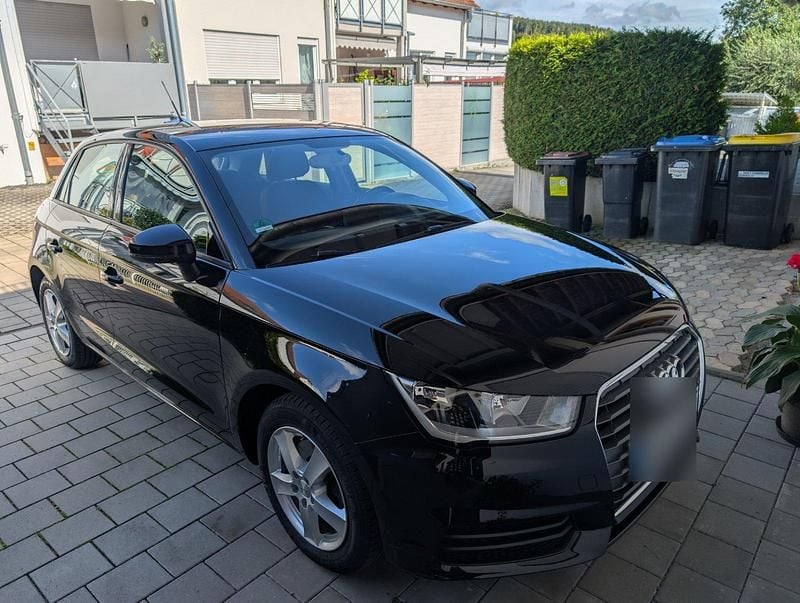 Gebraucht Audi A1 Sportback 115 PS (84 kW) 2017 Schwarz Kleinwagen