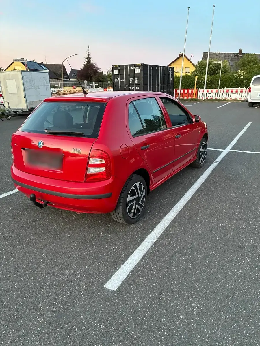 Gebraucht Skoda Fabia 55 PS (40 kW) 2003 Rot Kleinwagen
