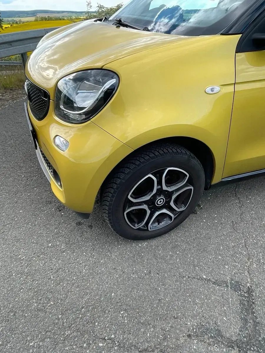 Occasion Smart ForFour 70 ch (51 kW) 2016 Jaune Citadine