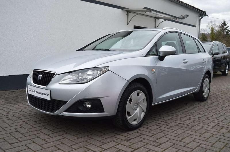 Silber Gebraucht 2010 Seat Ibiza ST Style Kombi | 6.900 € (Fairer Preis) - Bild 1/4