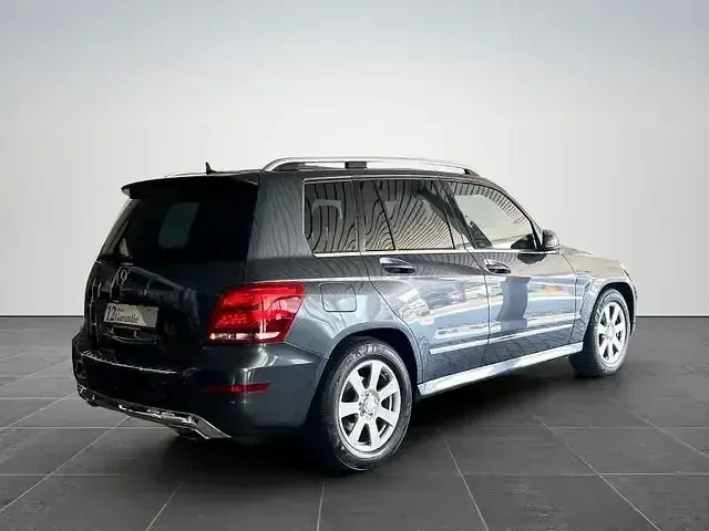 Gebraucht Mercedes GLK250 204 PS (150 kW) 2014 Grau SUV