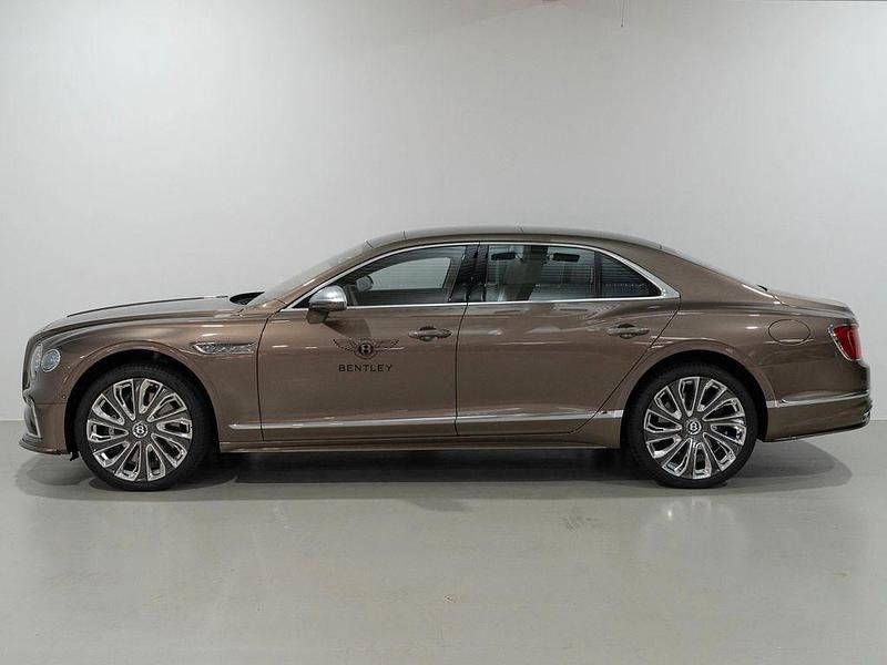 Gebraucht Bentley Flying Spur Mulliner 782 PS (575 kW) 2024 Beige Limousine