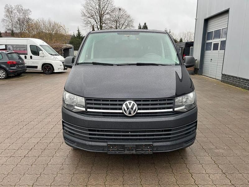 Second-hand VW Transporter 150 CP (110 kW) 2018 Negru Van