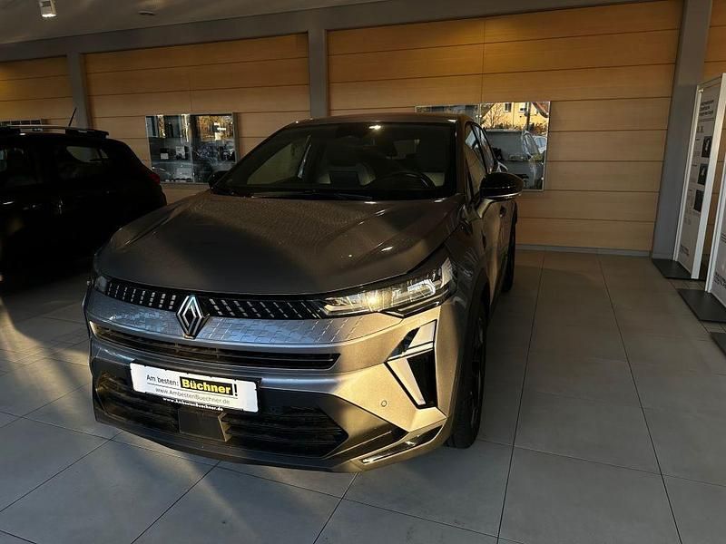 Grau Gebraucht 2025 Renault Captur Techno SUV | 25.790 € (Etwas zu teuer) - Bild 1/4
