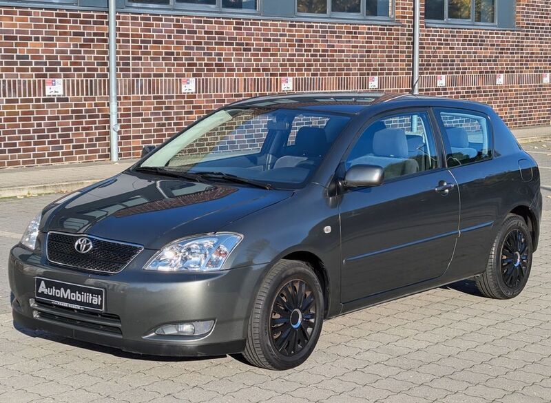 Grau Gebraucht 2004 Toyota Corolla Sol Limousine | 3.990 € (Fairer Preis) - Bild 1/4