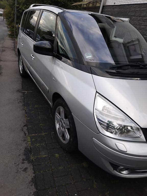 Silber Gebraucht 2011 Renault Espace Dynamique Van / Kleinbus | 2.300 € (Superpreis) - Bild 1/4