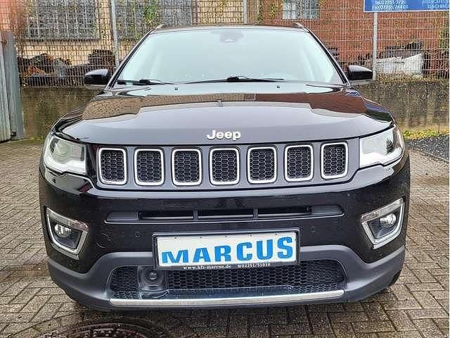 Gebraucht Jeep Compass Limited 170 PS (125 kW) 2018 Diamond black crystal p/c SUV