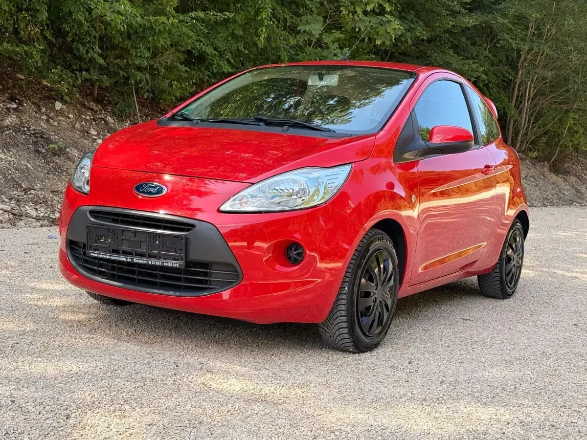 Gebraucht Ford Ka 69 PS (50 kW) 2015 Rot Kleinwagen
