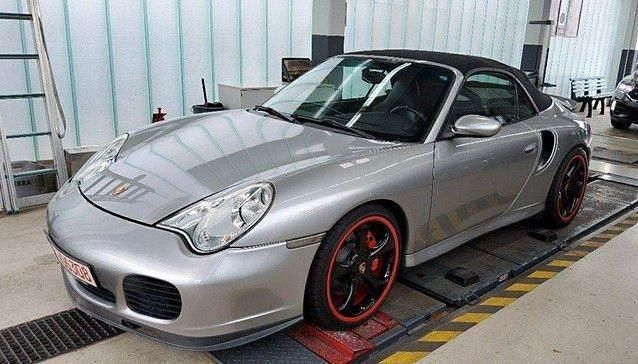 Silber Gebraucht 2004 Porsche 996 Turbo Cabrio | 55.000 € (Superpreis) - Bild 1/4