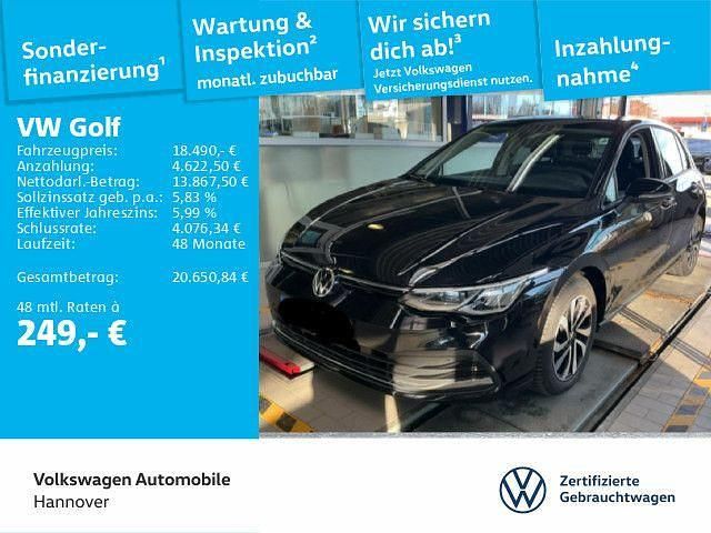 Gebraucht VW Golf VII Active 150 PS (110 kW) 2021 Deep black perleffekt Kleinwagen