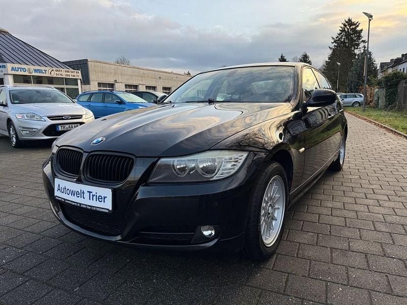 Schwarz Gebraucht 2008 BMW 318 Limousine | 3.990 € (Guter Preis) - Bild 1/4