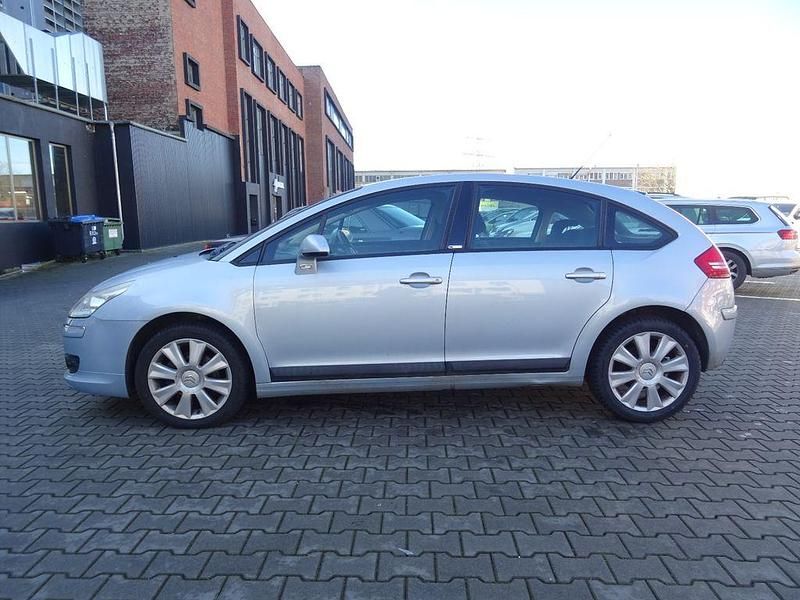 Gebraucht Citroën C4 Exclusive 140 PS (102 kW) 2006 Blau Limousine