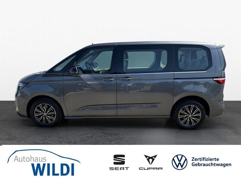 Gebraucht VW Multivan Life 150 PS (110 kW) 2023 Grau Van / Kleinbus