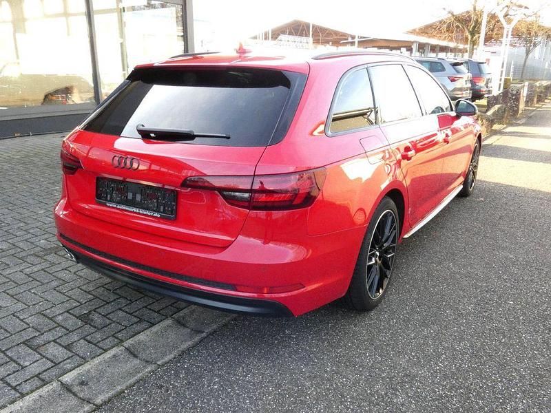 Gebraucht Audi A4 S-Line 190 PS (139 kW) 2018 Rot Kombi