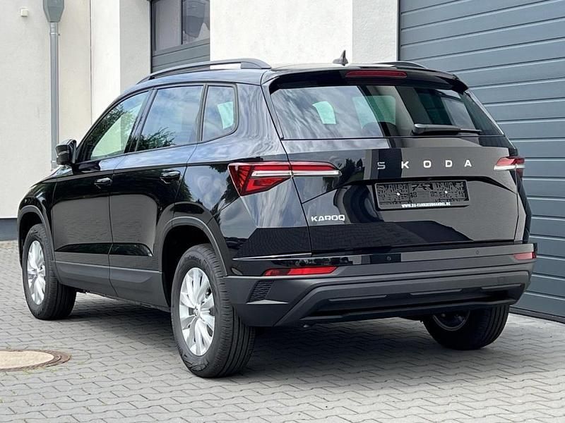 Neu Skoda Karoq Selection 150 PS (110 kW) 2026 Metallic SUV