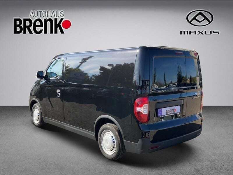 Gebraucht Maxus eDeliver 3 89 kW (122 PS) 2023 Schwarz Van