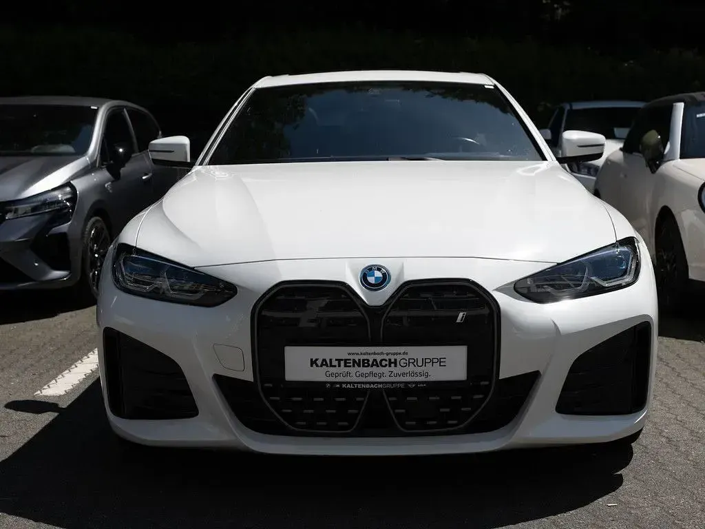 Gebraucht BMW i4 M Sport 250 kW (340 PS) 2023 Weiß Limousine