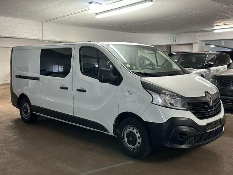 Gebraucht Renault Trafic Komfort 120 PS (88 kW) 2018 Weiss Van / Kleinbus