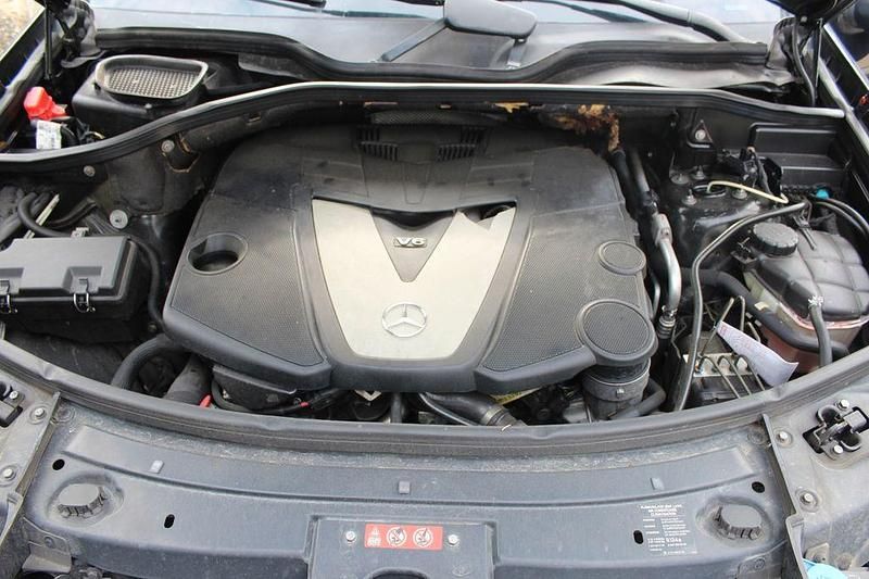 Gebraucht Mercedes ML320 224 PS (164 kW) 2008 Schwarz SUV