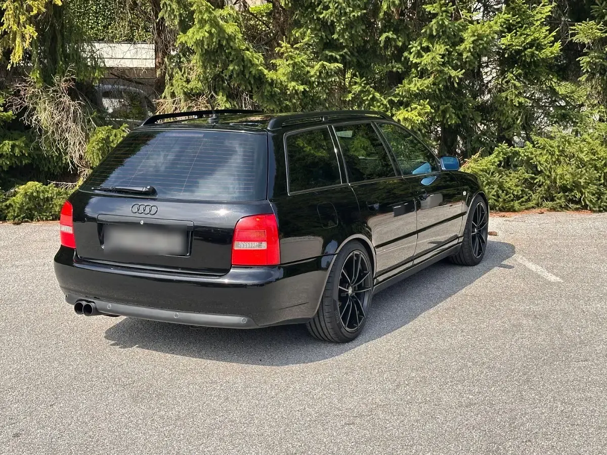 Gebraucht Audi S4 Sport 265 PS (194 kW) 2001 Schwarz Kombi