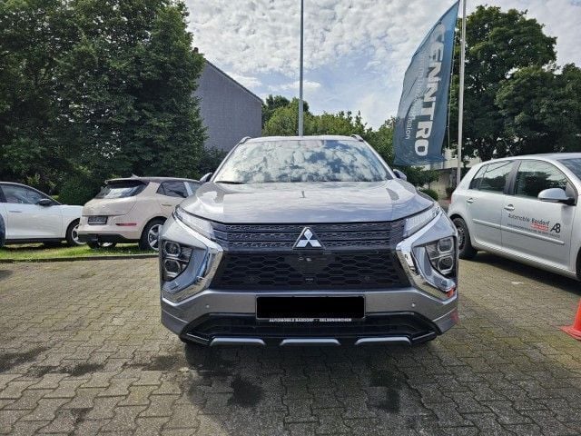 Gebraucht Mitsubishi Eclipse Cross Select 98 PS (72 kW) 2023 Grau SUV
