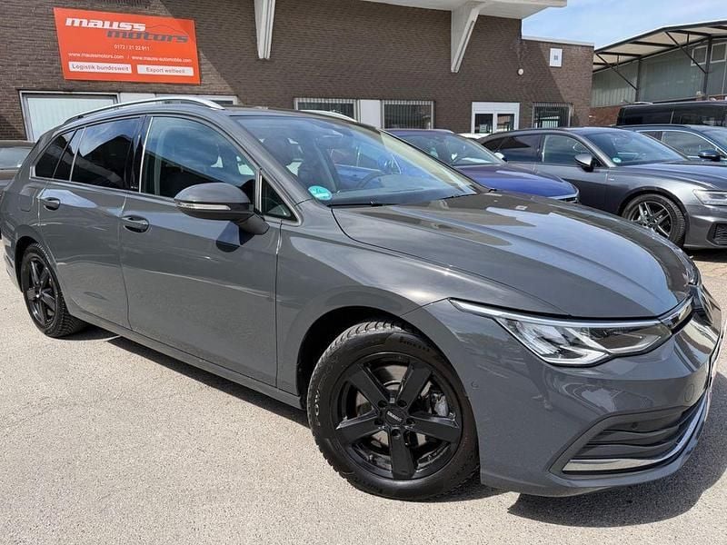 Usata VW Golf VIII Active 150 CV (110 kW) 2023 Grigio Station wagon