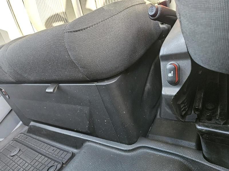 Gebraucht Ford Transit 170 PS (125 kW) 2016 Weiß Van / Kleinbus