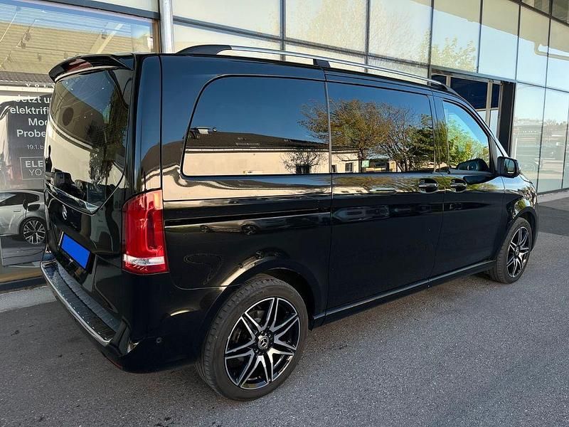 Gebraucht Mercedes V250 AMG 190 PS (139 kW) 2018 Schwarz Van / Kleinbus