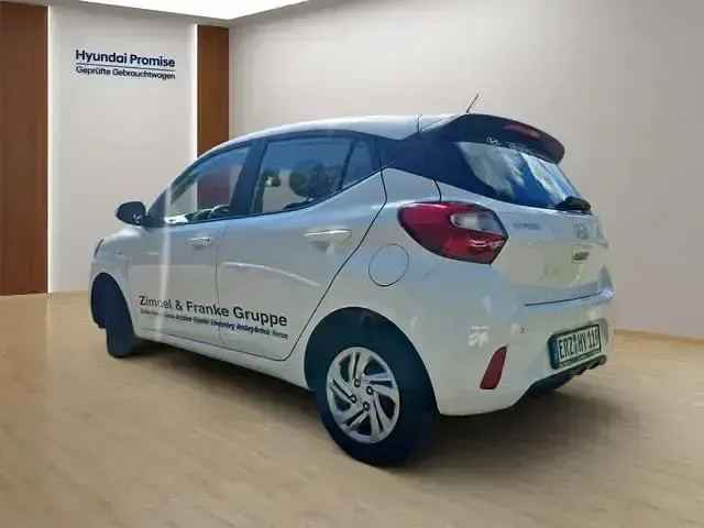 Gebraucht Hyundai i10 63 PS (46 kW) 2025 Weiß Kleinwagen