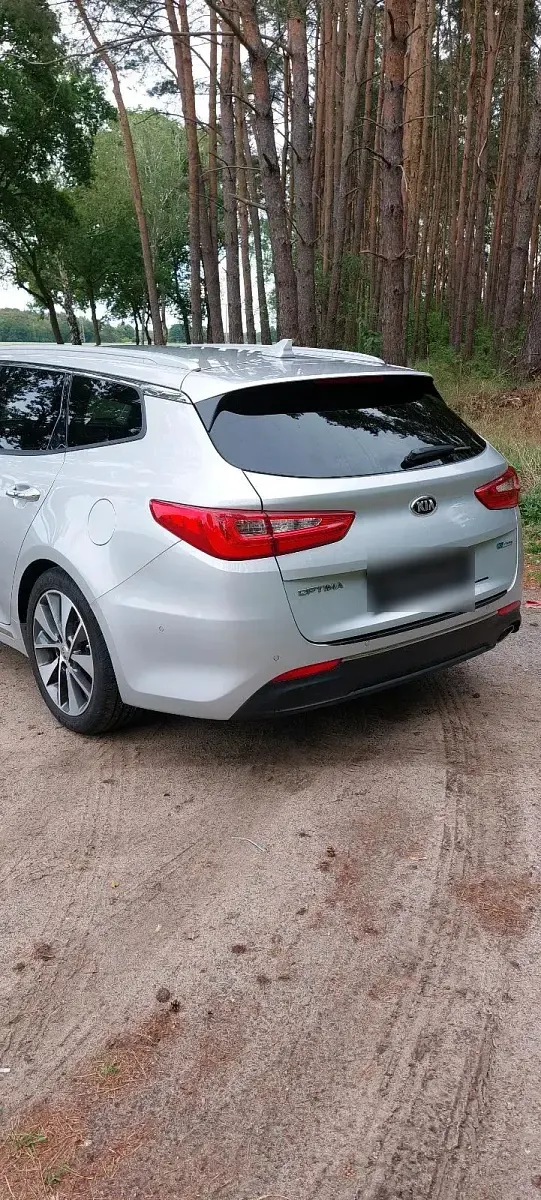 Gebraucht Kia Optima 141 PS (103 kW) 2017 Silber Kombi