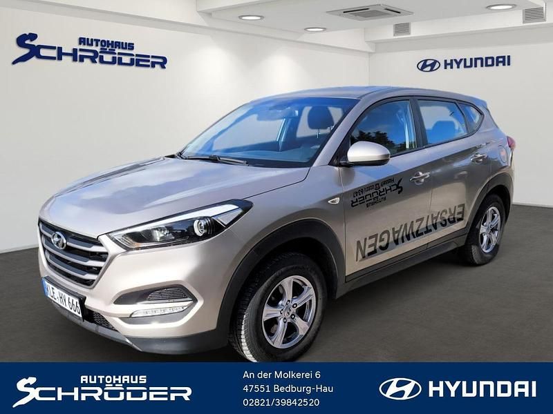 Weiss Gebraucht 2018 Hyundai Tucson Classic SUV | 19.990 € - Bild 1/4