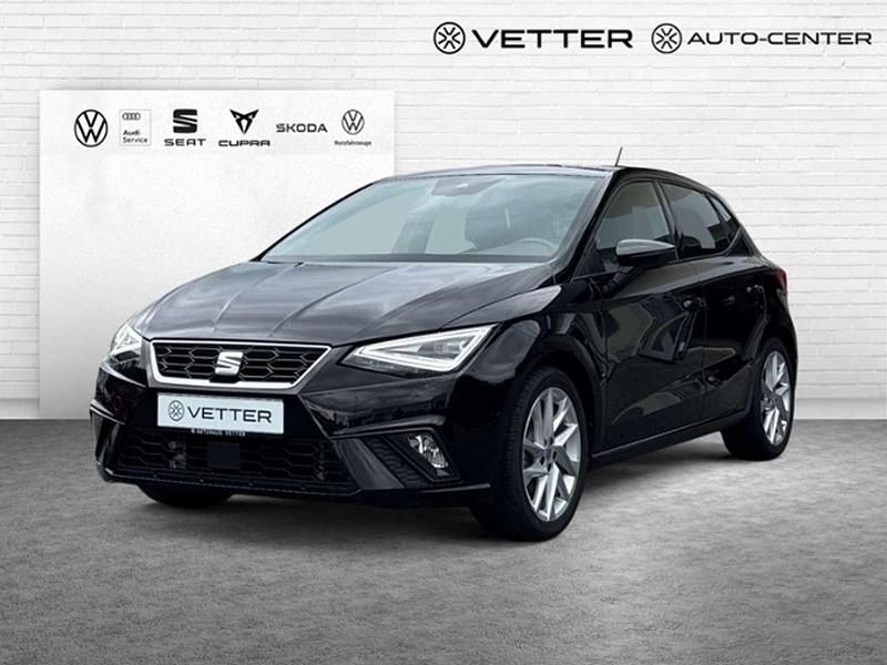 Schwarz Gebraucht 2022 Seat Ibiza FR Limousine | 16.949 € (Fairer Preis) - Bild 1/4