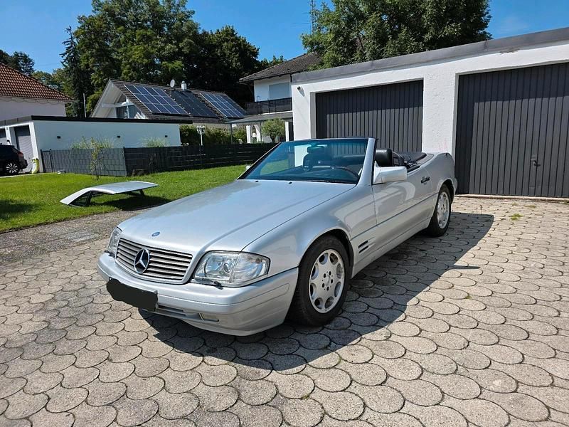 Silber Gebraucht 2025 Mercedes S500 Limousine | 18.900 € - Bild 1/4