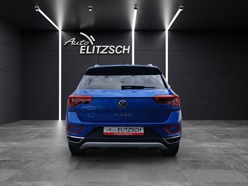 Gebraucht VW T-Roc Style 150 PS (110 kW) 2023 Blau SUV