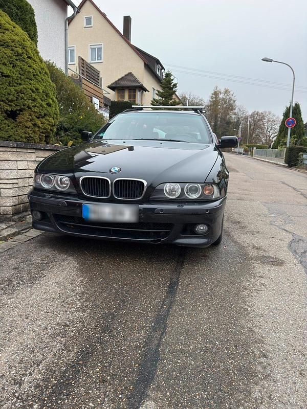 Schwarz Gebraucht 2001 BMW 530 M Sport Kombi | 3.500 € (Superpreis) - Bild 1/4